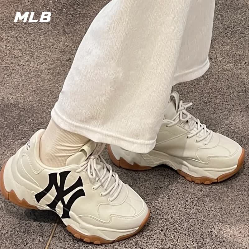 美职棒（MLB）官方 男女同款老爹鞋 小白鞋经典休闲鞋简约复古运动鞋 3ASHC101N 纽约洋基队/浅米色/建议拍大一码 235/37.5使用感如何?