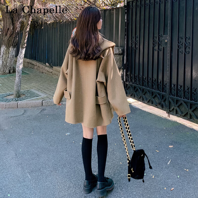 驼色斗篷毛呢外套女短款2023秋冬新款韩系小个子加厚连帽呢子大衣