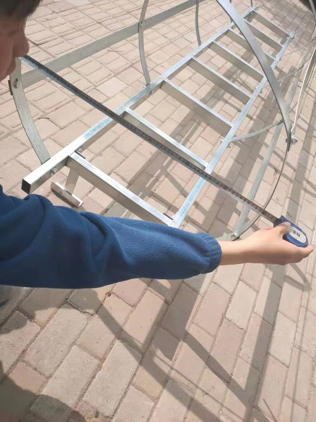 扬笙福镀锌钢爬梯护笼铁爬梯护笼15j401国标图集安全爬梯护笼工地斜爬