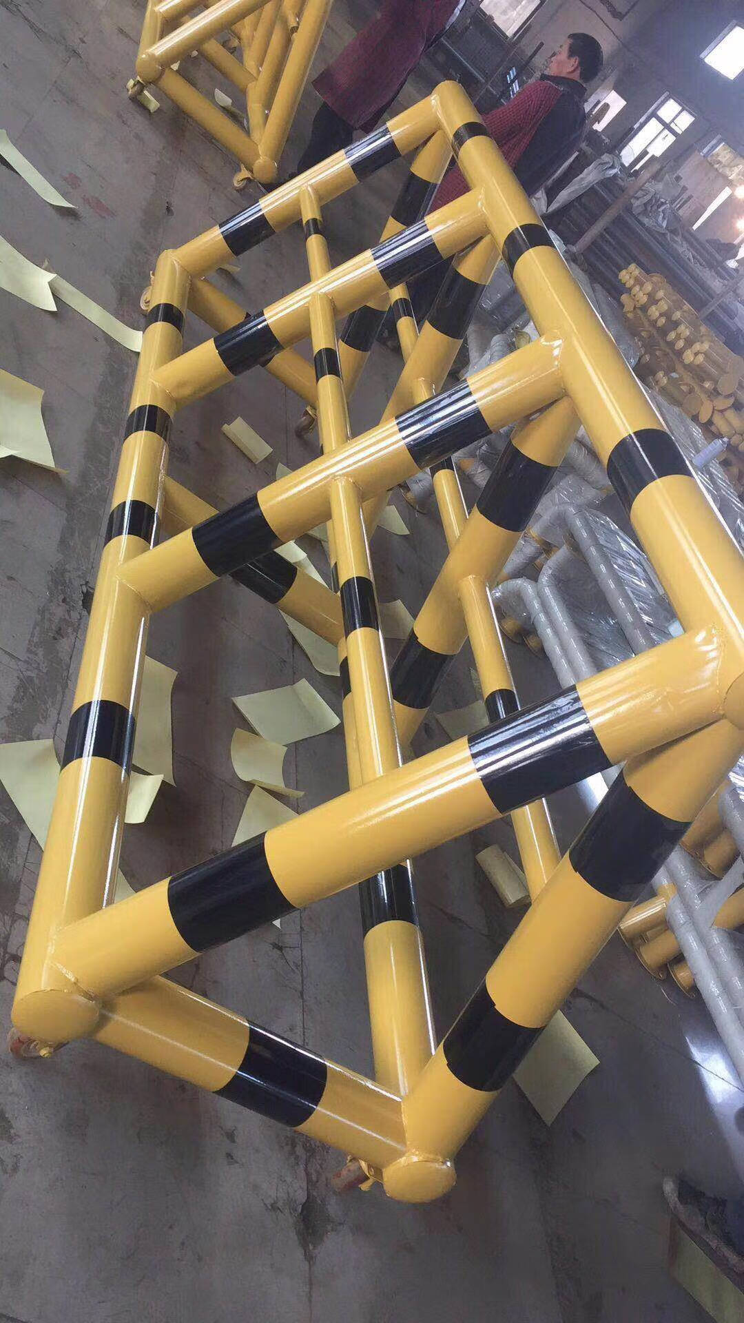 仁聚益学校门口挡车护栏隔离栏路障拒马加油站挡车拒马拒马移动路障