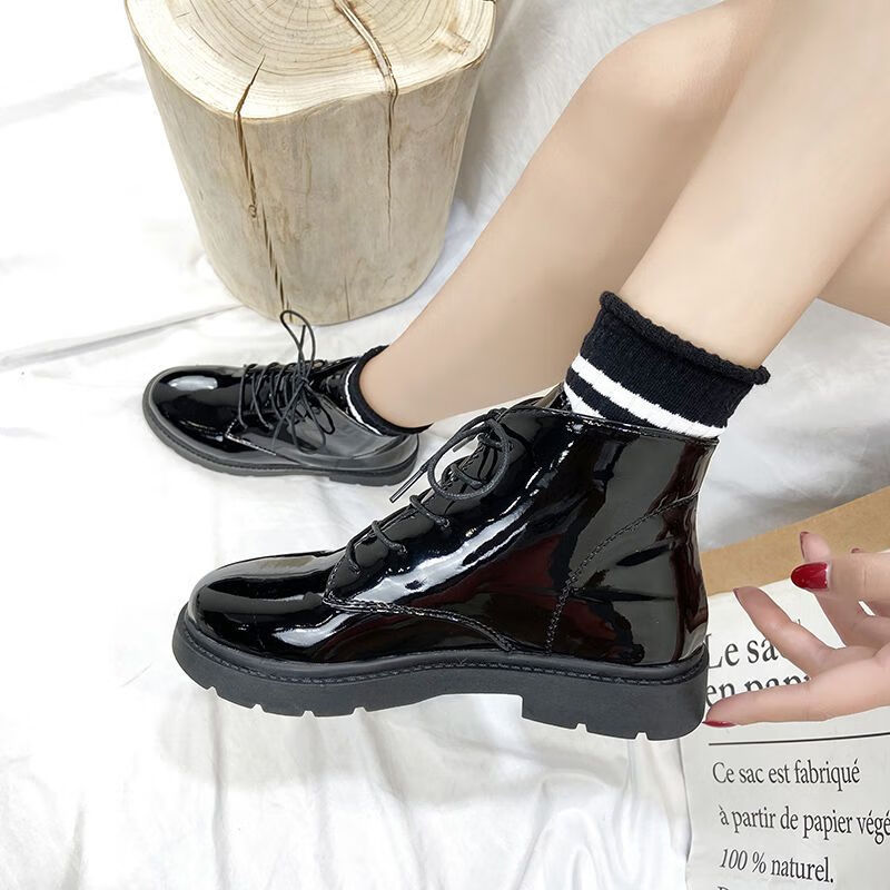 鲤冰 秋冬季新款韩版百搭网红ins潮流学生机车短靴女学院风jk马丁靴