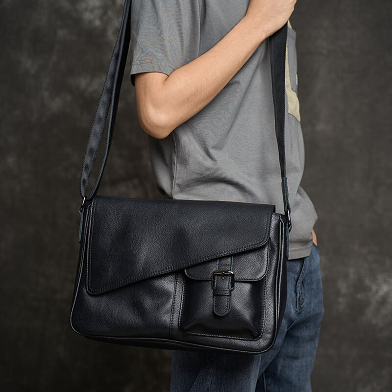 Colrtn Kwecr男士单肩包时尚休闲斜挎包大容量商务文件包真牛皮邮差包奢侈品 CK黑色33*24*7.5（14英寸）