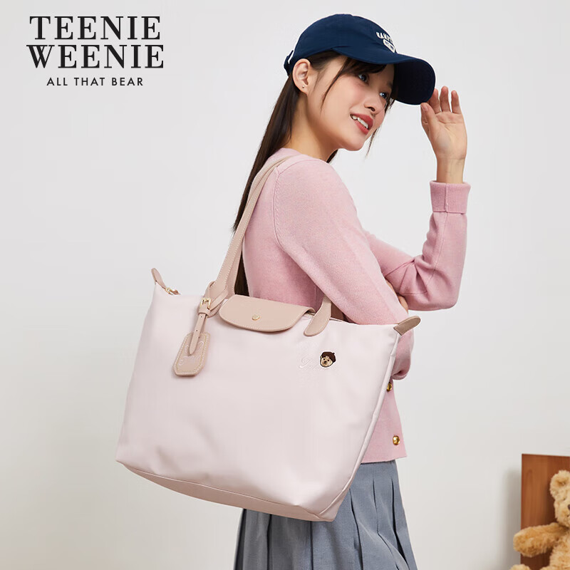 Teenie Weenie�������С����Ϧ���˽�����ͨ�ڴ�������������б��� ����ɫ