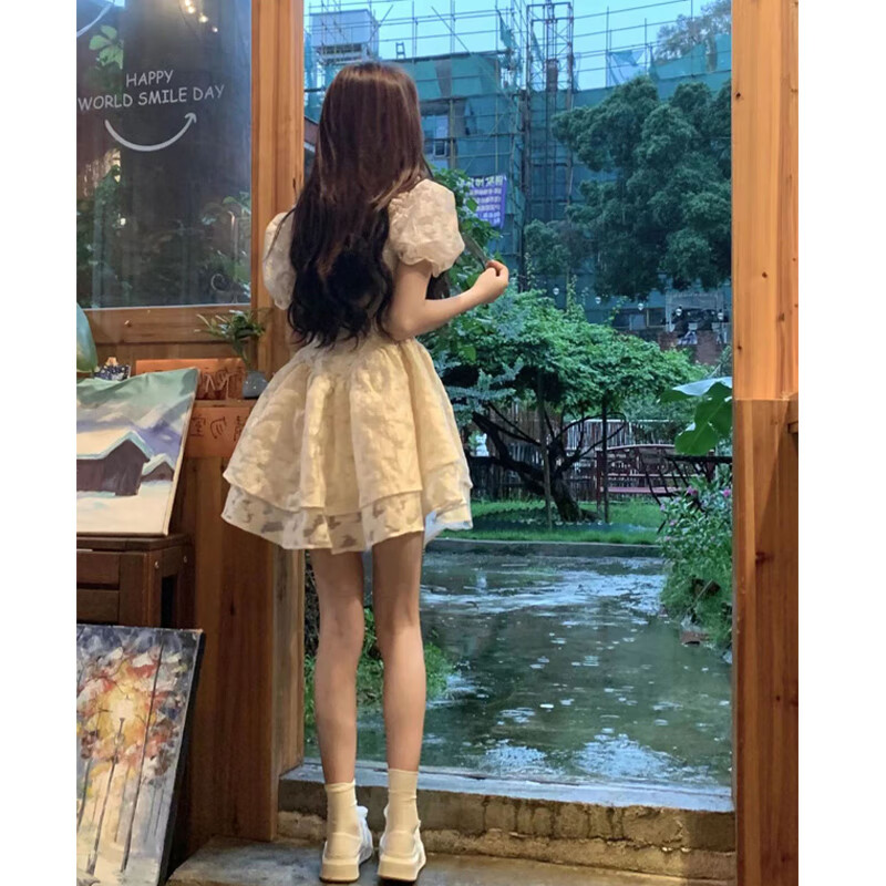 簡方位千馥香蓬蓬裙公主裙迪士尼穿搭法式初戀奶甜收腰蓬蓬裙在逃公主裙 米色 均碼 s