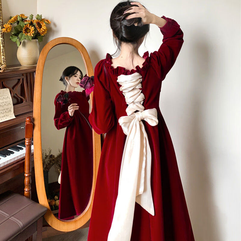 顿冉新年战袍连衣裙2023冬天新款女装气质女神范红色公主绑带丝 酒