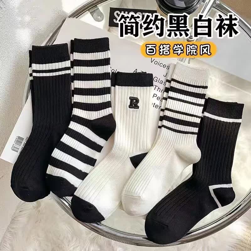 千色集家庭清洁干巾MSN袜子女学生中筒袜春夏高颜值ins潮百搭炸街可爱卡 如图五双 均码使用感如何?