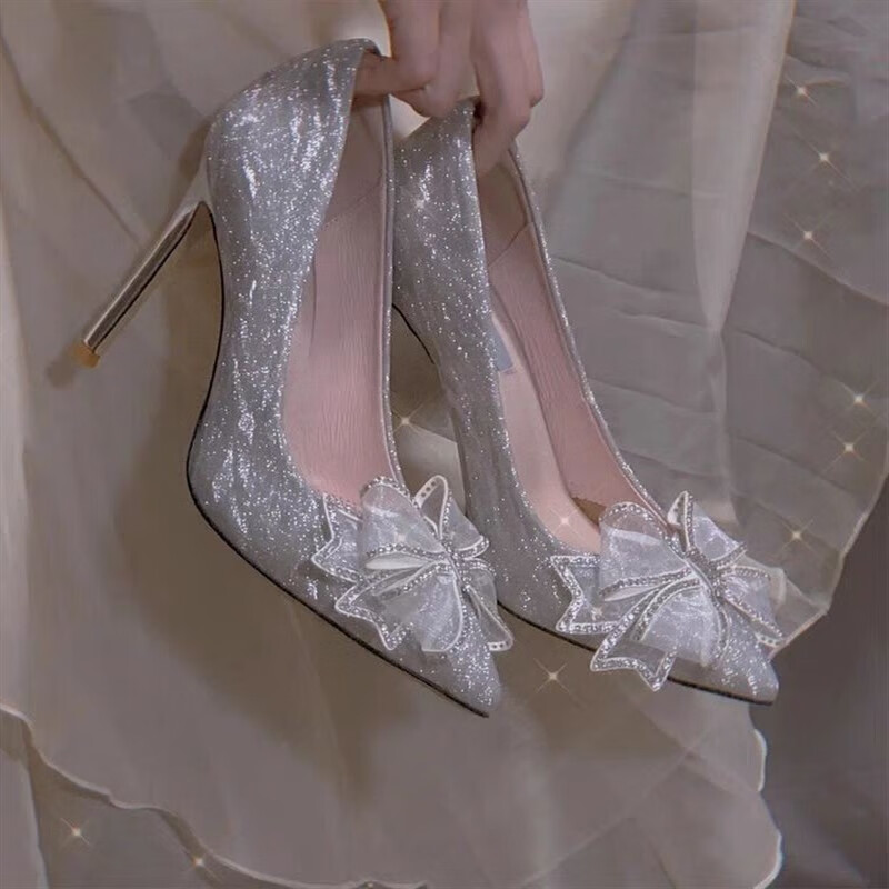 京蝌蝌法式公主高跟鞋18岁礼单鞋纯欲系银色婚鞋水钻蝴