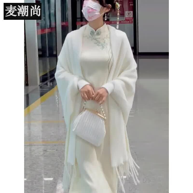 麦潮尚旗袍复古高贵中国风秋冬炸街时尚御姐气质名媛高端新中式国风改良 006白色流苏披肩:水貂绒 S属于什么档次？