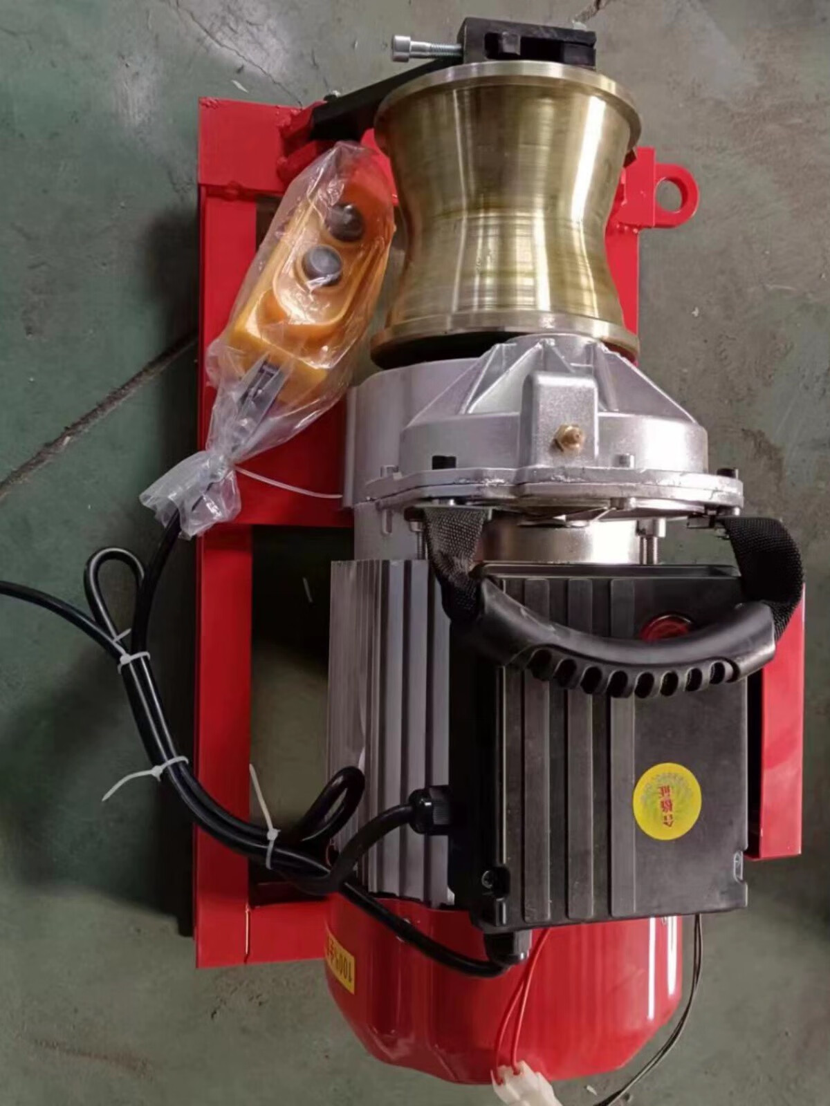 220v15吨便携式绞磨机线控拉电缆