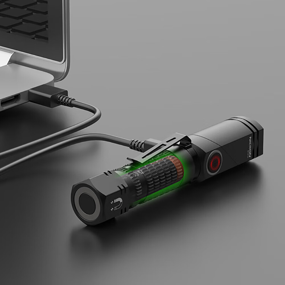 耐朗(NICRON)B74Pro 充电转角手电筒 强光照明 远射迷你便携户外灯 B74Pro黑【白光700LM】14500锂