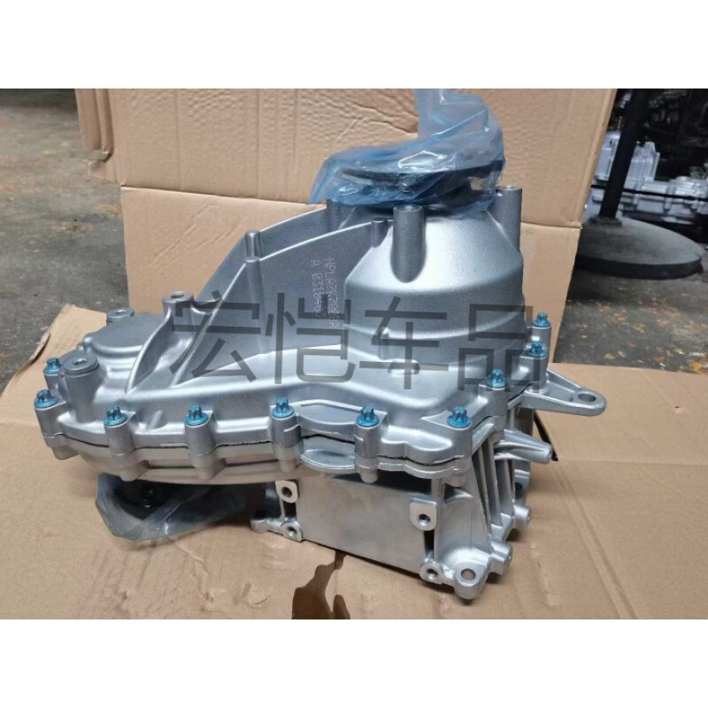 宋昂适用路虎神行者二发现三发现四揽胜运动版极光前差速器分动箱总成