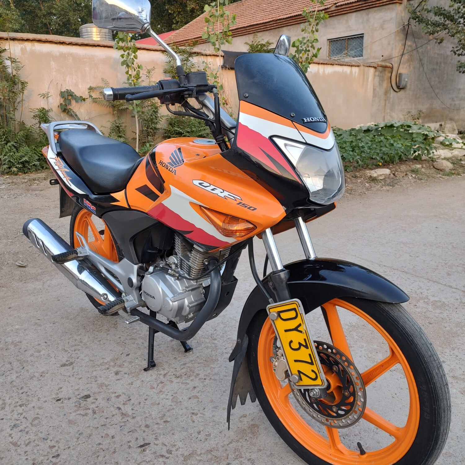 新大洲新大洲本田大战鹰150cc九成新摩托车燃油车国三不能上牌代步