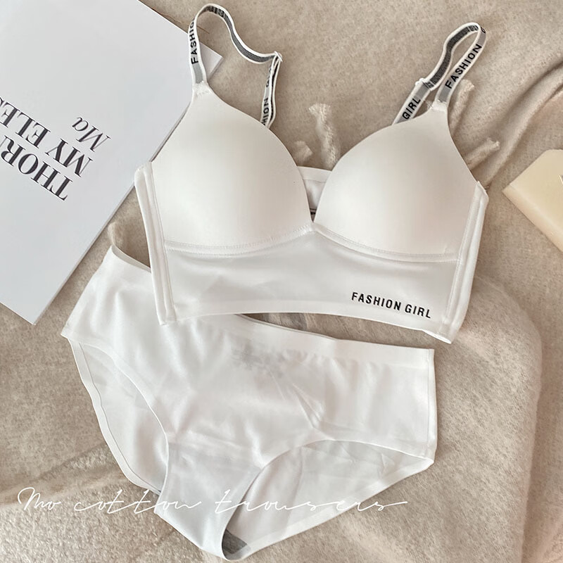 clearluv2128塑身运动内衣薄款字母吊带无钢圈光面无痕少女无搭扣文胸