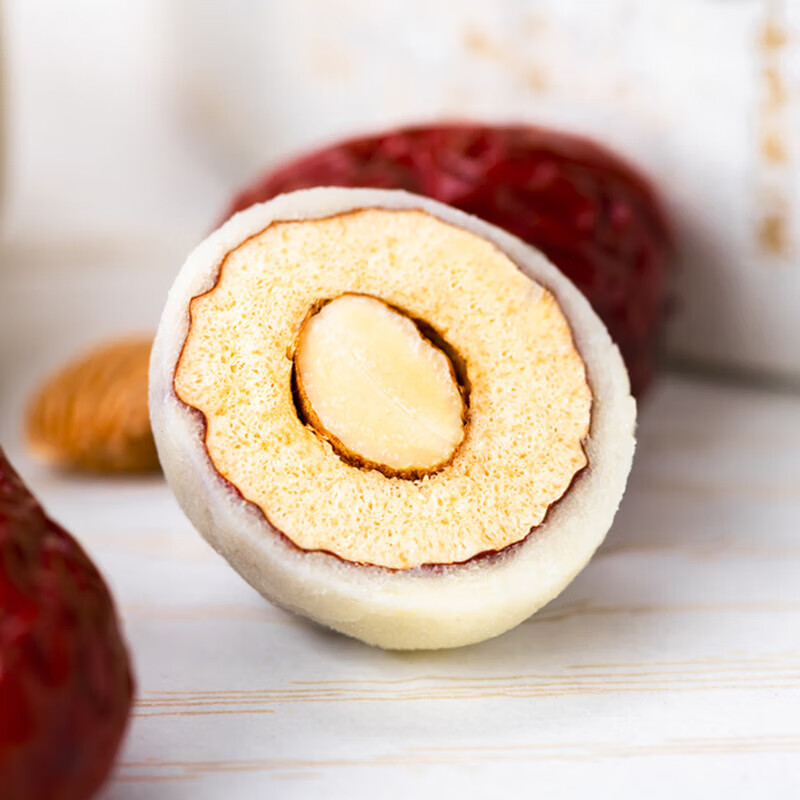 味巴哥(weibage)西瓜味的童话网红奶酪枣巴旦木奶酪夹心枣原味奶枣