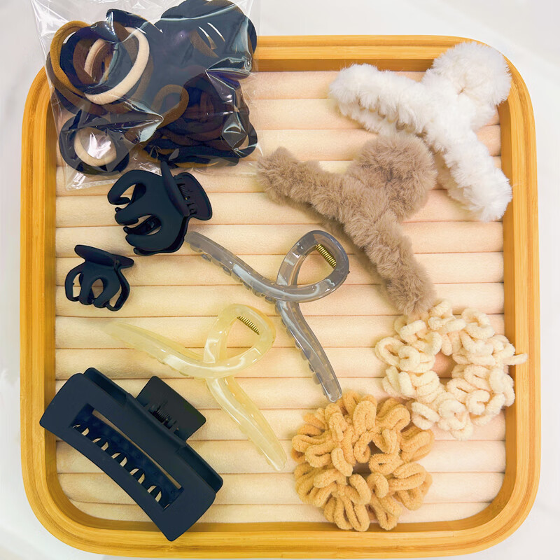 天颛义乌小商品批发城饰品秋冬毛绒新款头饰发夹组合发箍抓夹高弹力头