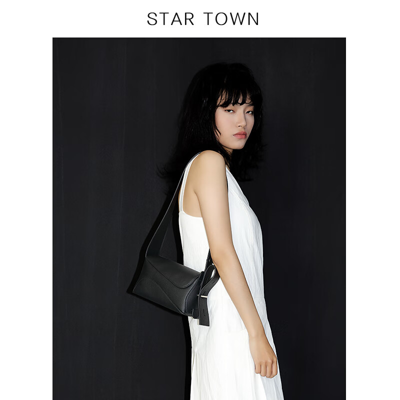 STAR TOWN繁星小镇高级感头层牛皮单肩腋下小方包女百搭通勤斜挎 慕斯黑