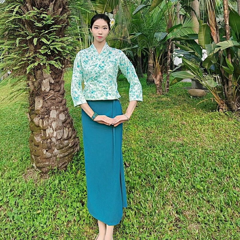 礼莎西双版纳傣族服装女秋装套裙气质高雅服饰装云南传统到泰族新款