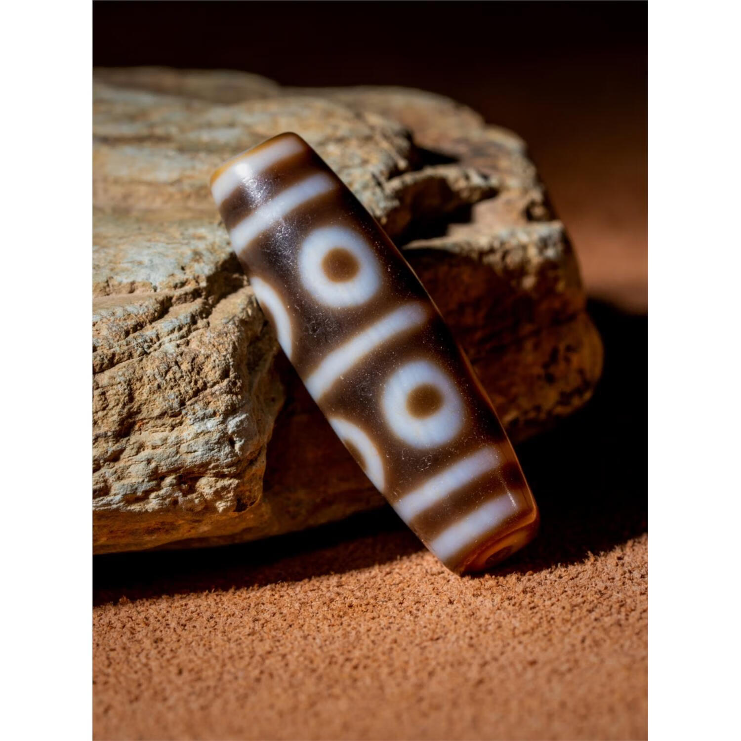 avaden天珠天然西藏真品 牙白风化八眼天珠老矿藏式至纯玛瑙项链吊坠