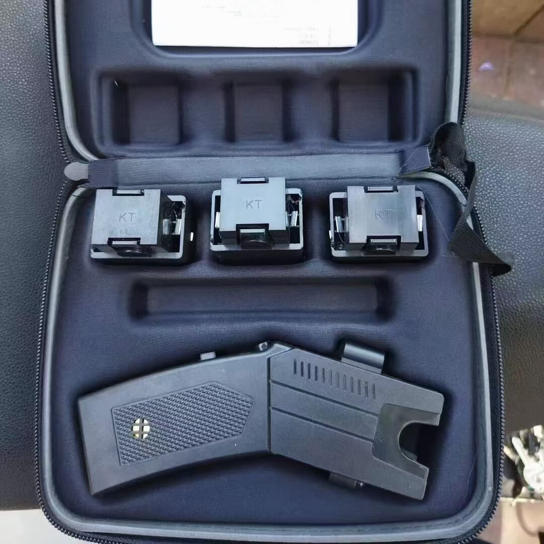 泰瑟003x红外手电筒强力照明户外应急防身警报自驾车载