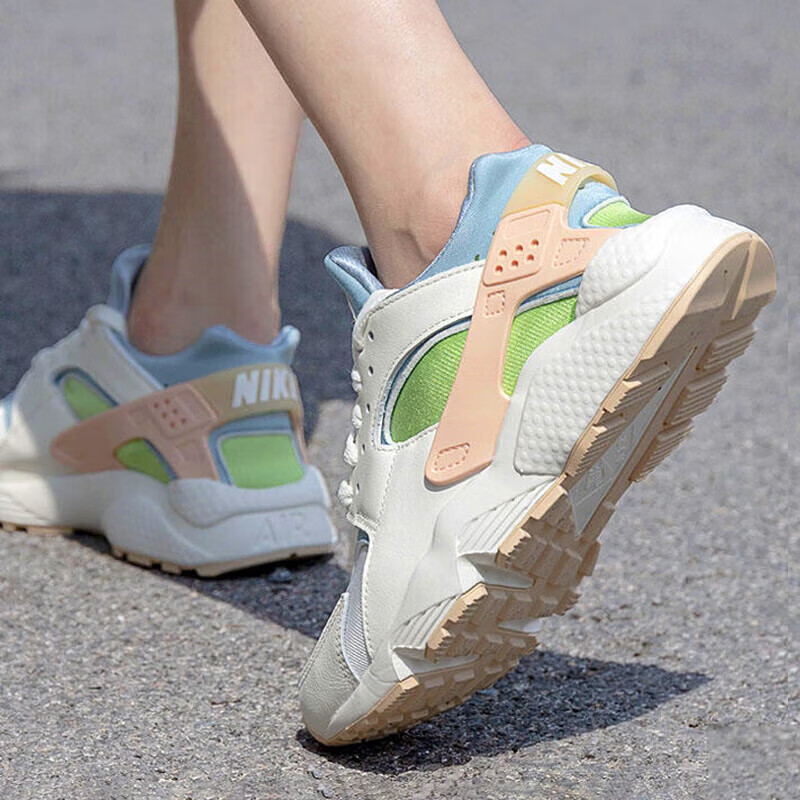 耐克(nike)女鞋春季新款运动鞋air huarache华莱士轻便透气跑步鞋时尚