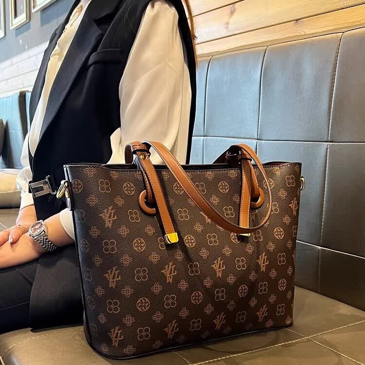 柏欧雅品牌大包包女2026新款真皮托特包女女神节高级感通勤单肩包手提包 咖啡色