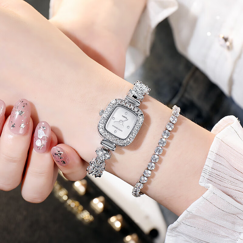 KATIE ERMILIO爆闪小冰糖小表盘腕表气质满钻手链表小方表七夕情人节礼物送女友