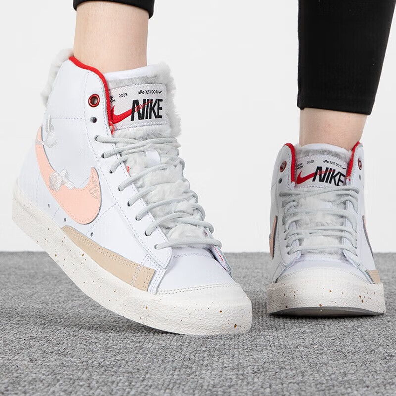耐克（NIKE）女子板鞋 W BLAZER MID PRM舒适休闲防滑耐磨户外秋季运动鞋 FD4342-181/白/橙粉/红 35.5