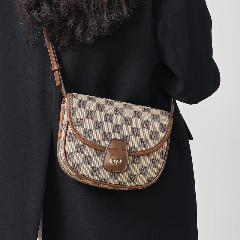 CHEARLY KITITY包包女包2025新款复古小方包简约斜挎包百搭单肩包生日礼物送女友 CK3000398-卡其色