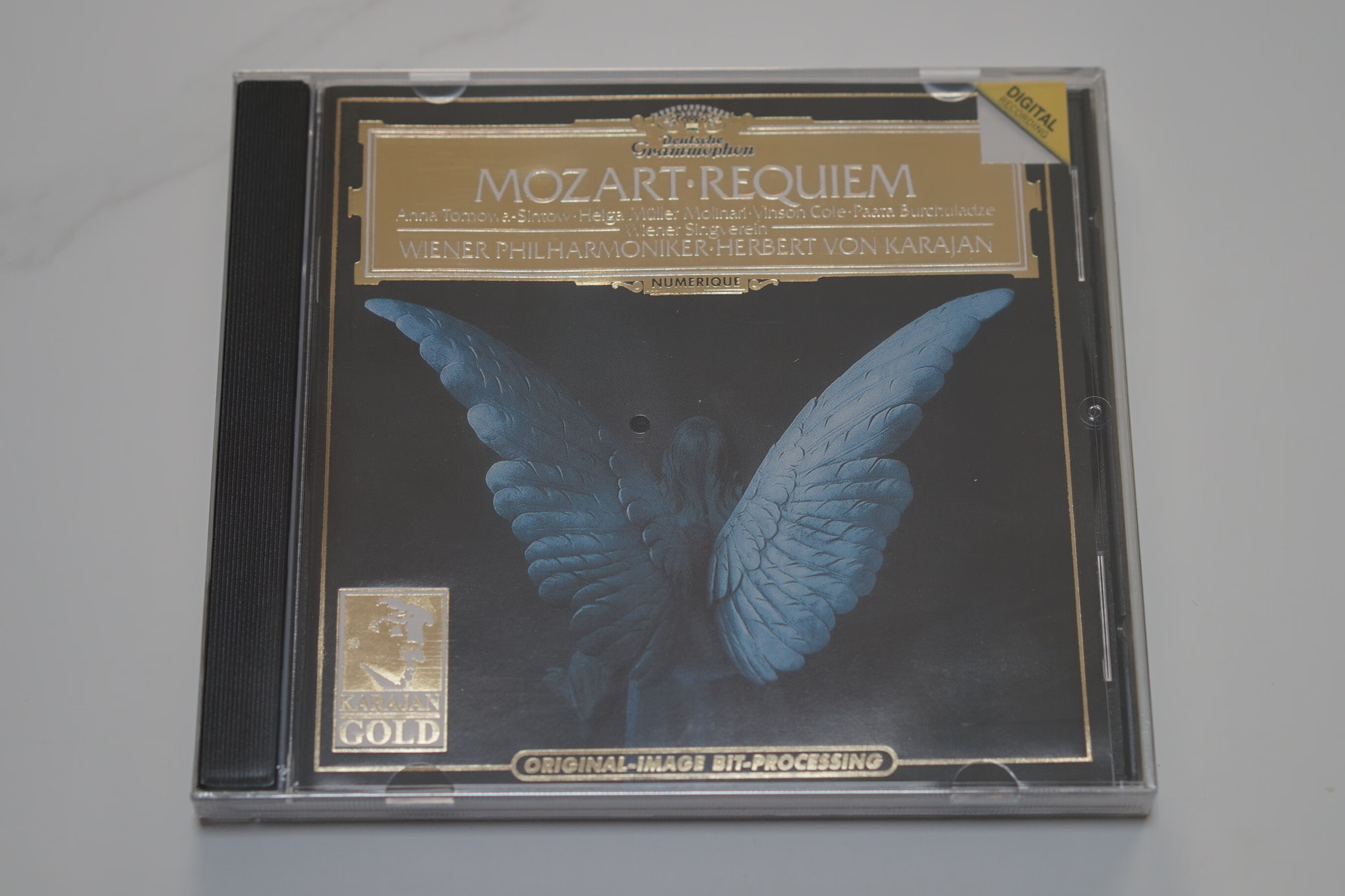 dg 莫扎特 安魂曲 mozart requiem 卡拉扬 cd