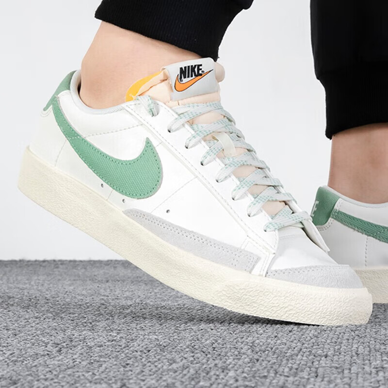 开拓者运动鞋透气舒适平底滑板鞋低帮休闲鞋 do9799-100/新配色/热推