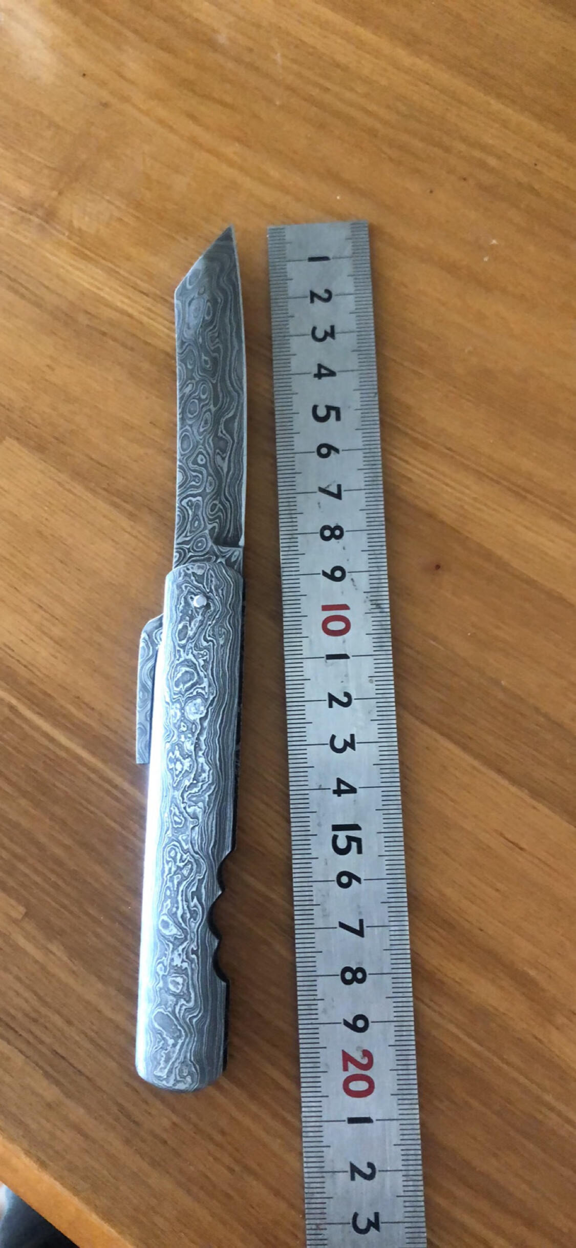 溥畔日本墨流风格大马士革肥后守铅笔刀进口手工锻打肥厚守折叠刀.