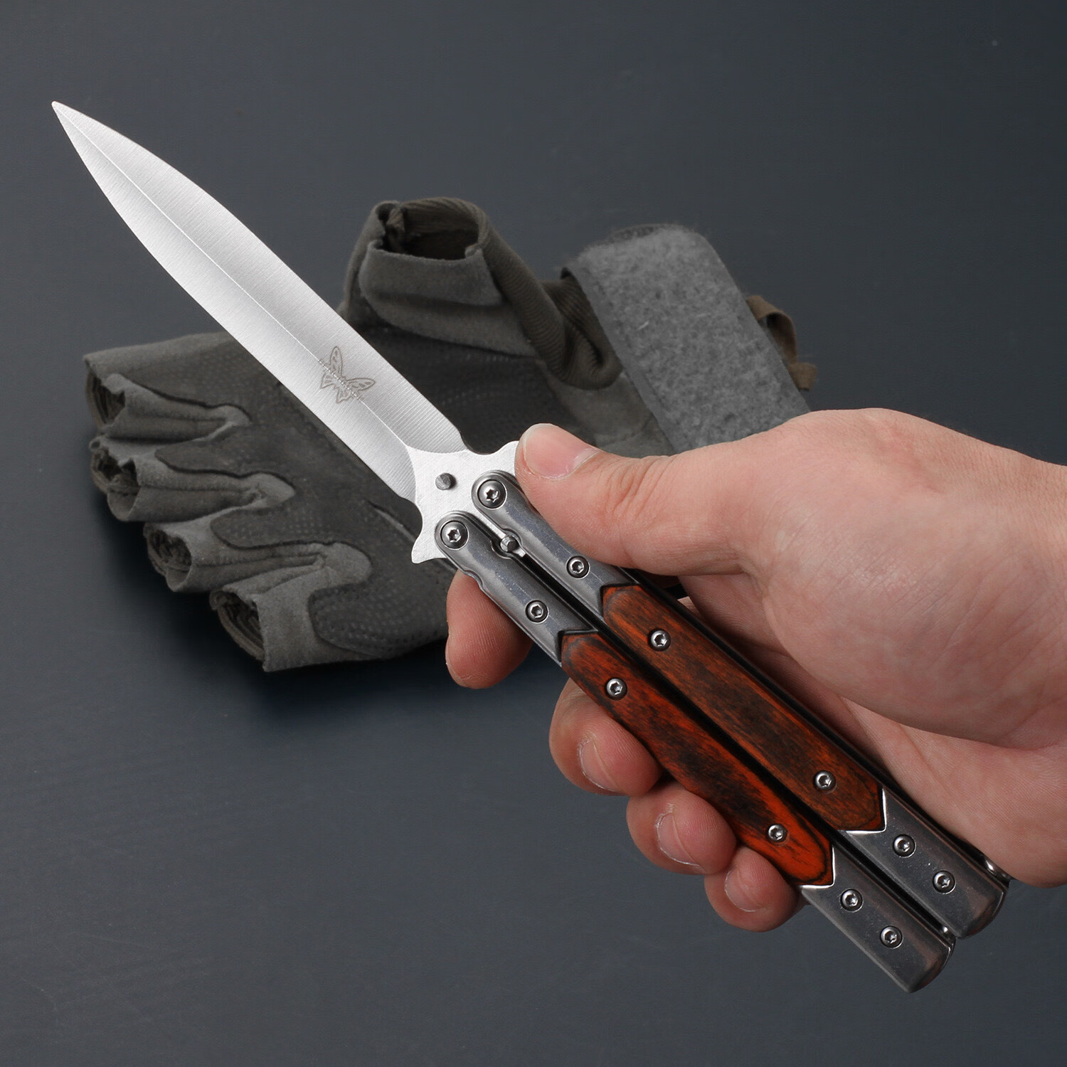 csgo蝴蝶刀全钢实木未开刃折叠刀新手花式练习训练折刀甩手刀小刀