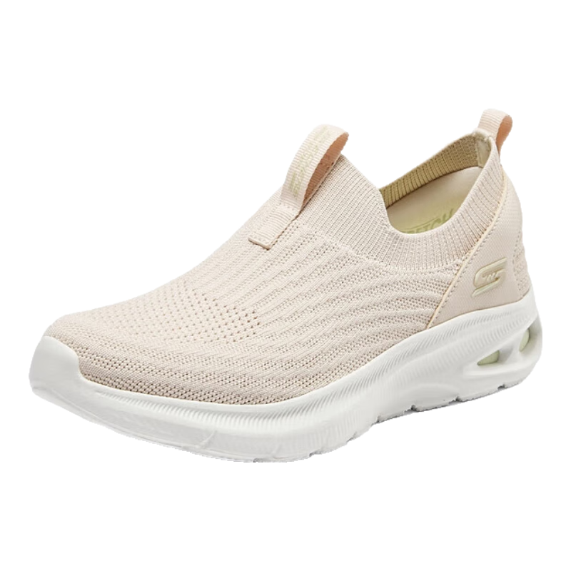 ���ڲ�����˹���棨Skechers����������ŮЬ����һ�ŵ����潡��Ь����Ь�⴩�˶�Ь�ܲ�Ь117440 259Ԫ