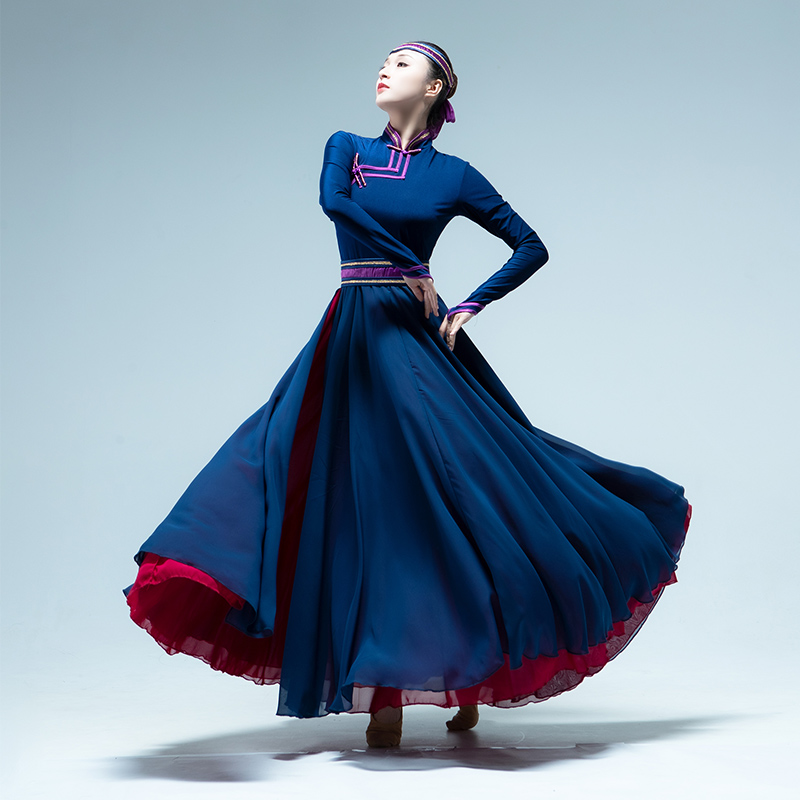 乔箐蒙古族艺考舞蹈服装女蒙古演出款草原民族风大裙摆连衣群蒙族舞台