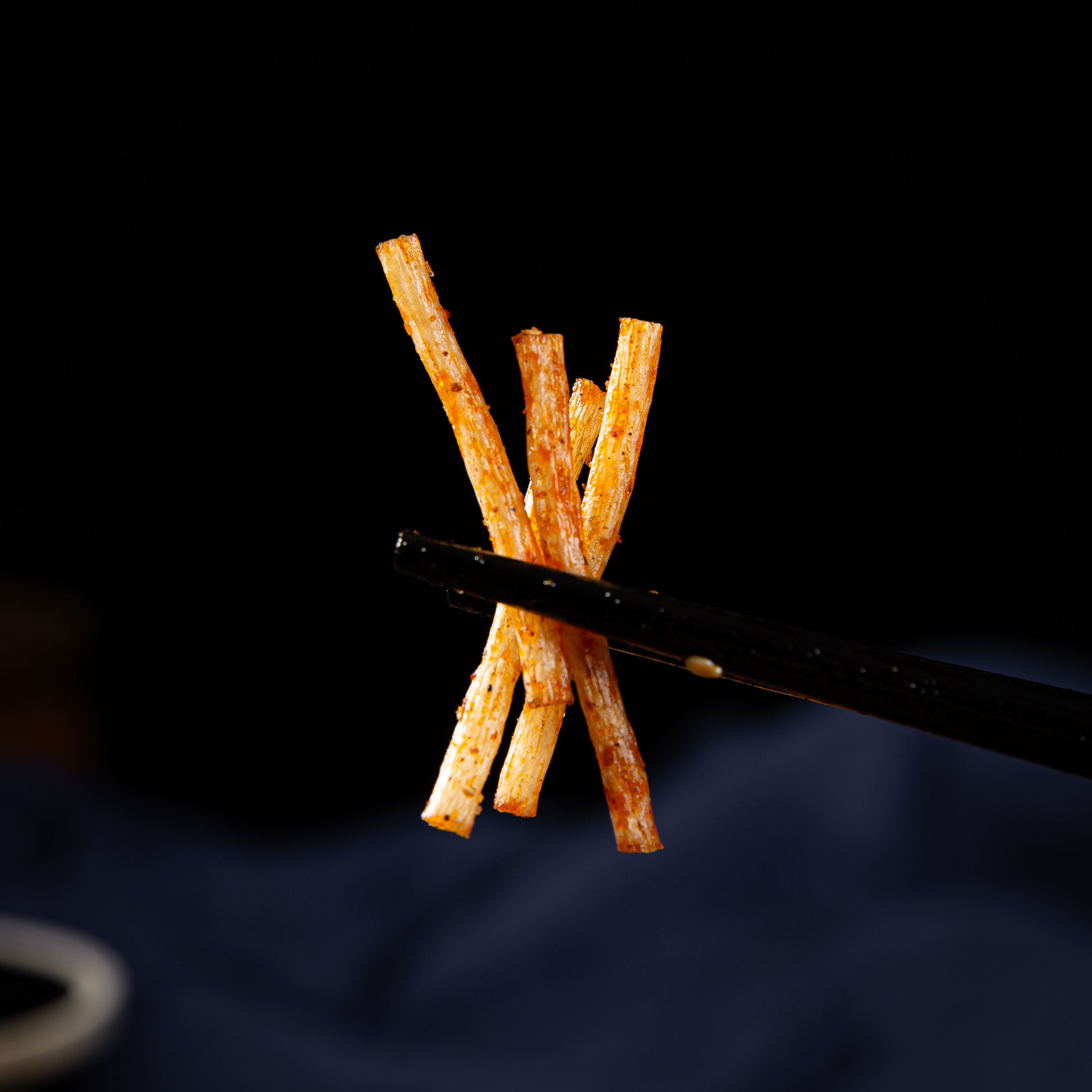 xywlkj香铛铛妈咪牛味辣条儿时麻辣经典记忆90后童年怀旧网红小零食