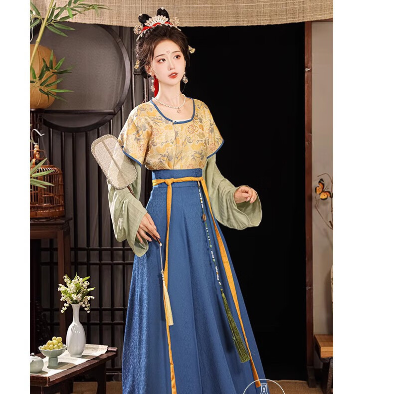 严莘汉服女初中生夏凤台曲 故宫记忆 唐褙子复原款丝绸传统唐圆领齐腰