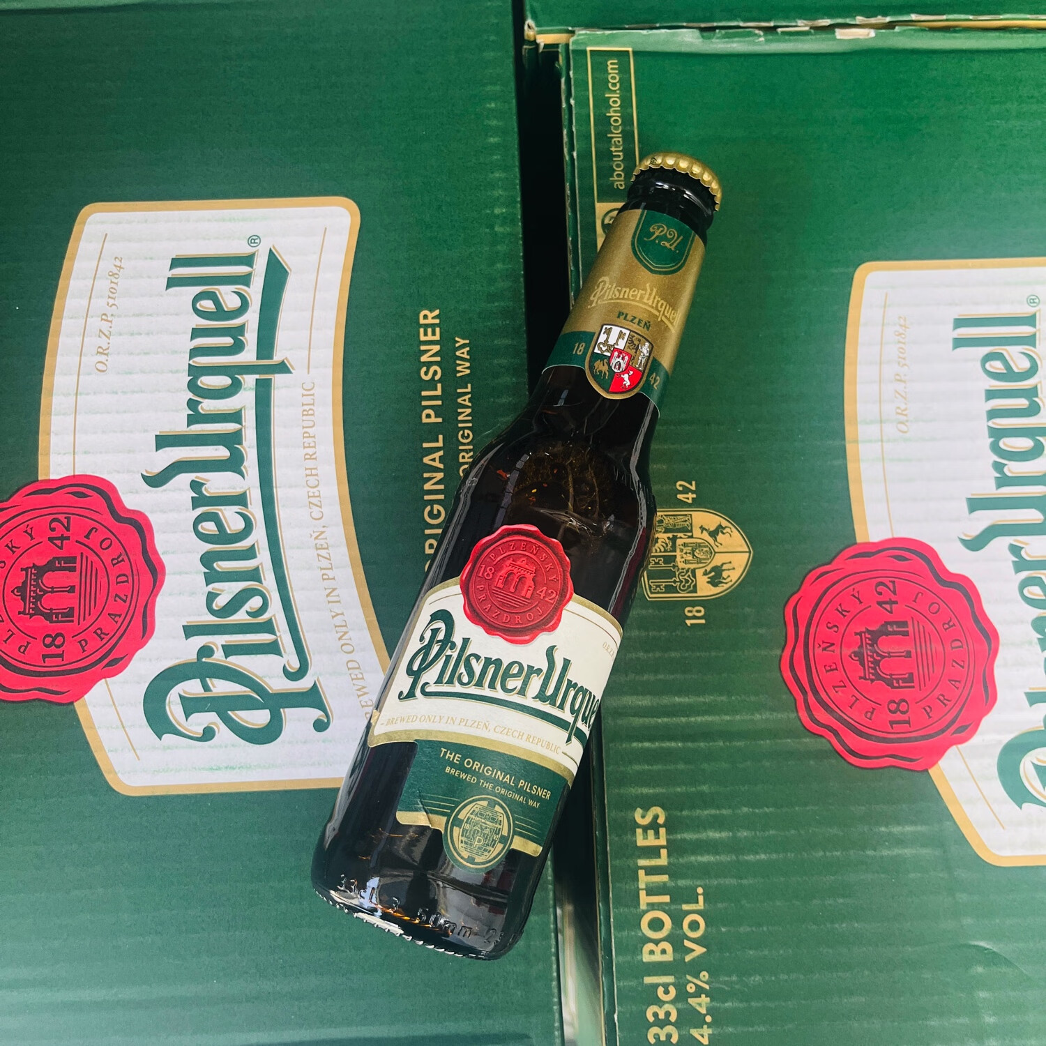 宇优捷克进口皮尔森pilsner urquell/博世纳乌奎尔拉格啤酒 330ml