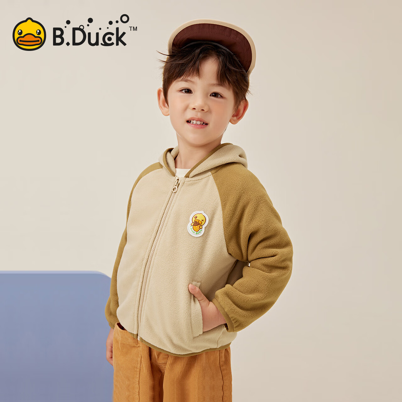B.Duck小黄鸭童装儿童连帽外套保暖摇粒绒春秋男宝宝开衫 浅卡其 130 cm