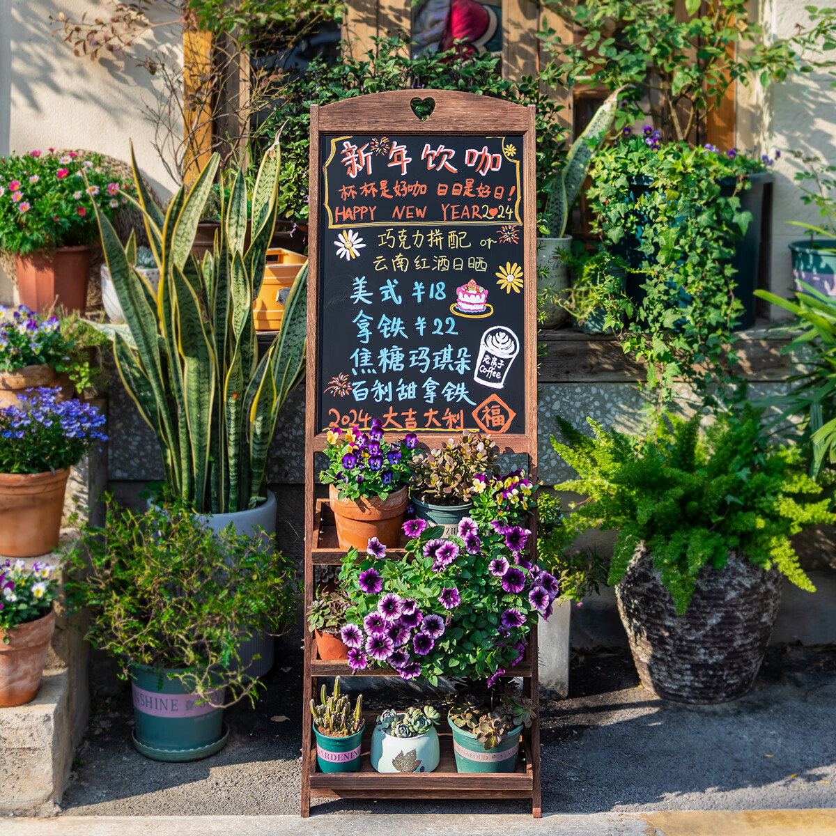 秀艾迪大號(hào)實(shí)木擺攤小黑板廣告牌展示牌支架型商用店鋪用開業(yè)宣傳板創(chuàng)意立式餐飲戶外手寫菜單展示花架 【1.5米】三層-咖啡色-熒光筆2支
