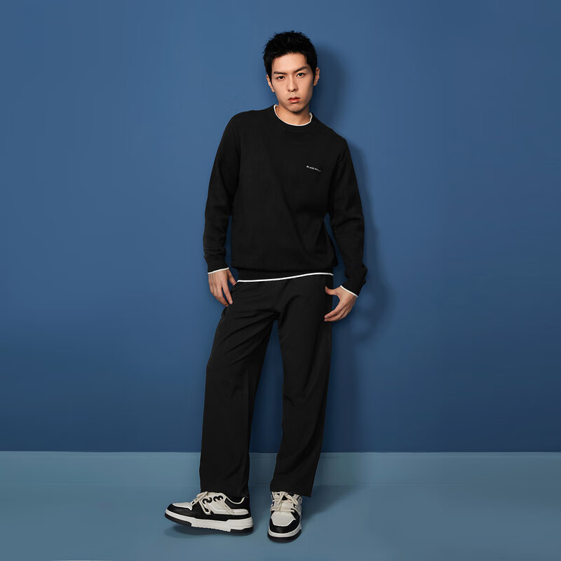 HLA海澜之家旗下黑鲸假两件圆领针织衫男秋季简约基础套头衫男