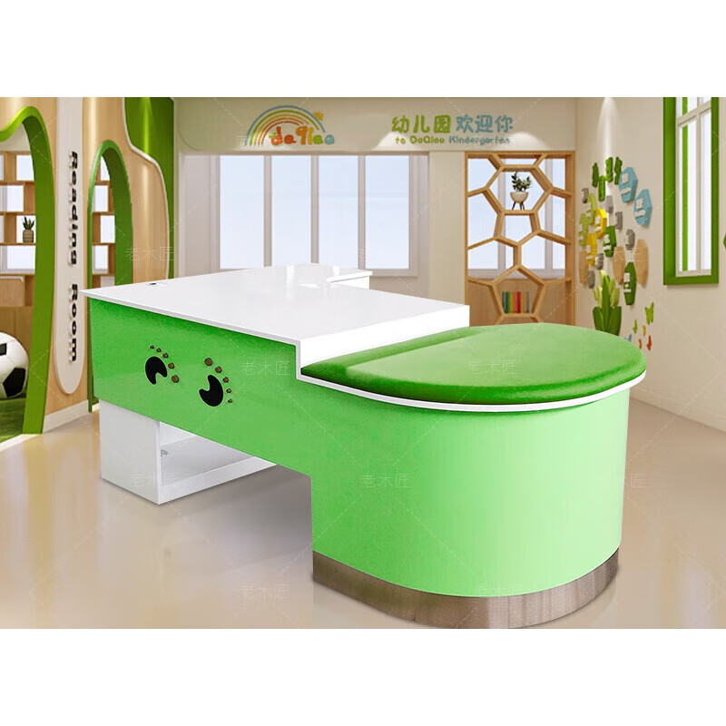 jd健康定制接种台儿童儿童诊疗桌诊疗床烤漆疫苗接种桌家具 定制2800