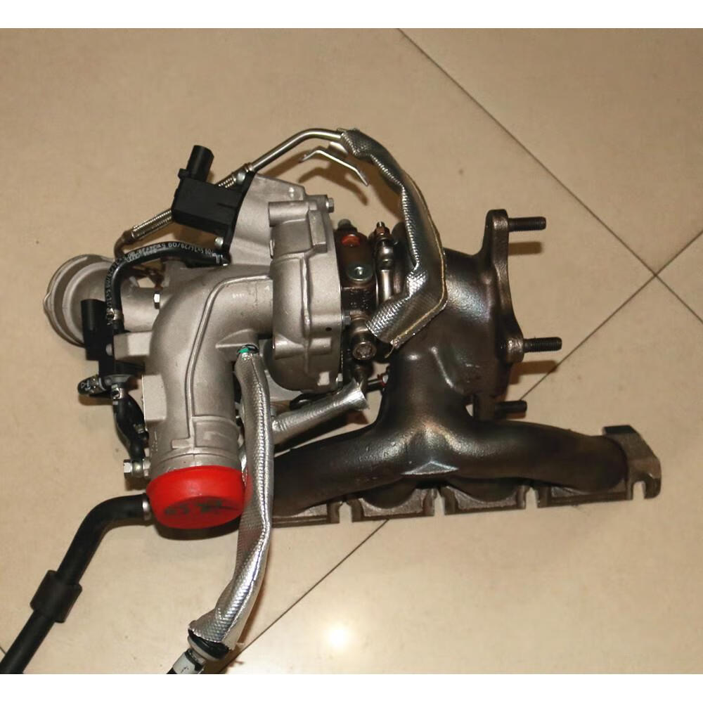 8t2.0t 涡轮增压器 涡轮 进气增压器 a6l/05-11年 2.0t