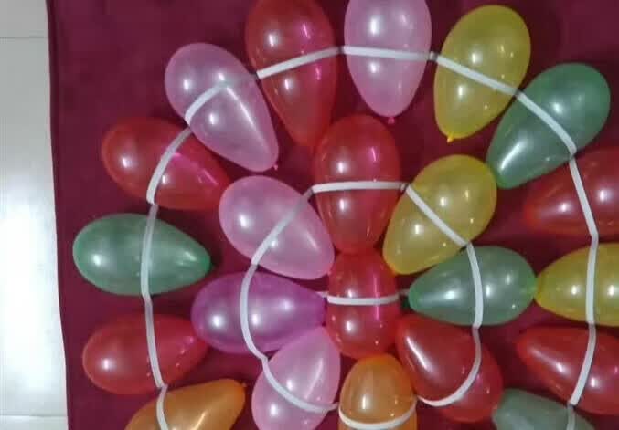 萌念默然诺尔地摊打气球的抢广场摆摊夜市打枪夜市摆摊枪打气球街边的