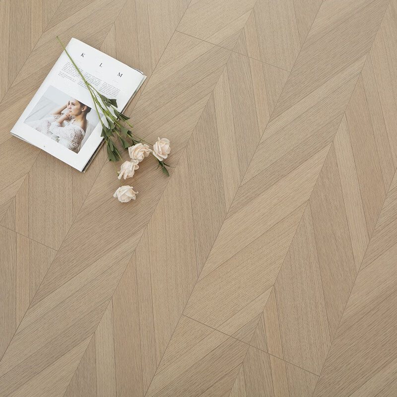 扑哩扑剌ab鱼骨拼人字纹艺术强化复合木地板家用服装店铺灰色耐磨