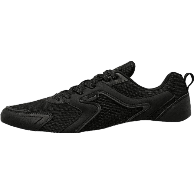 特步（XTEP）【国潮】男鞋跑步鞋春季新款运动鞋男轻便减震休闲鞋跑鞋学生 【网面】黑白 42