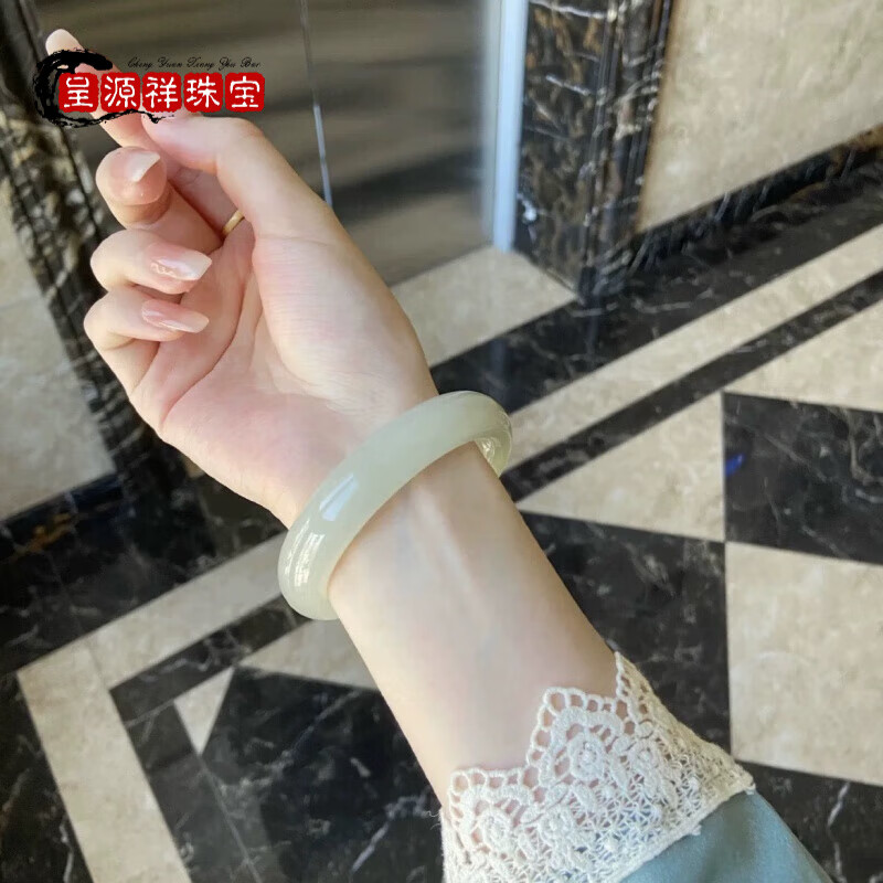 呈源祥 CREORISETIN和田玉手镯女款少女扁条羊脂玉年轻款青海晴水青白玉冰种贵妃镯子 青白玉宽条51mm