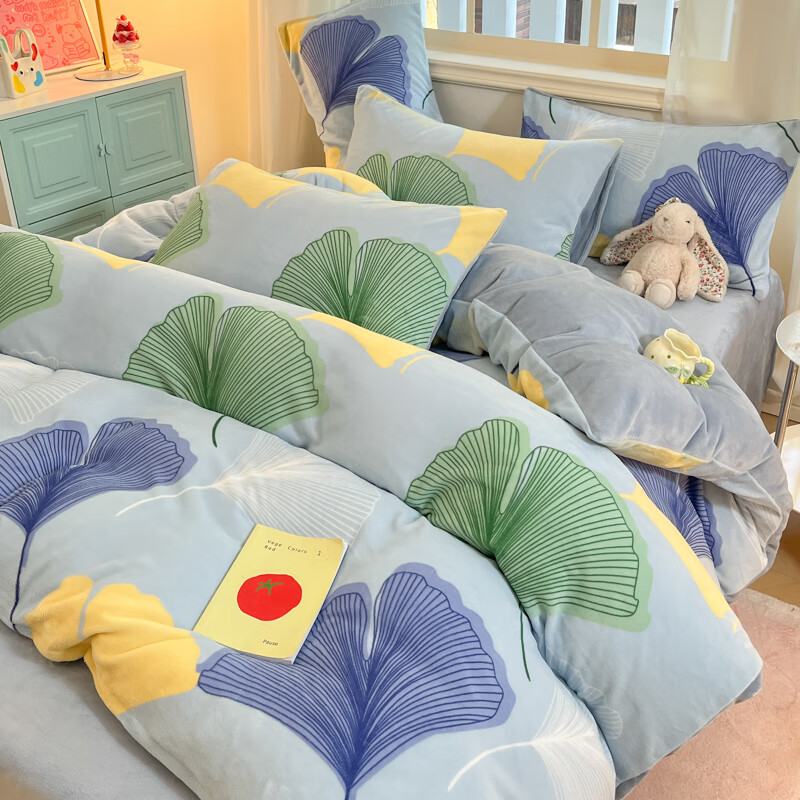 多兰诗（Duolanshi）牛奶绒四件套卡通双面加绒学生宿舍家用床单被套床上用品套件 银杏叶 1.8米 床笠款 被套200*230cm 四件套