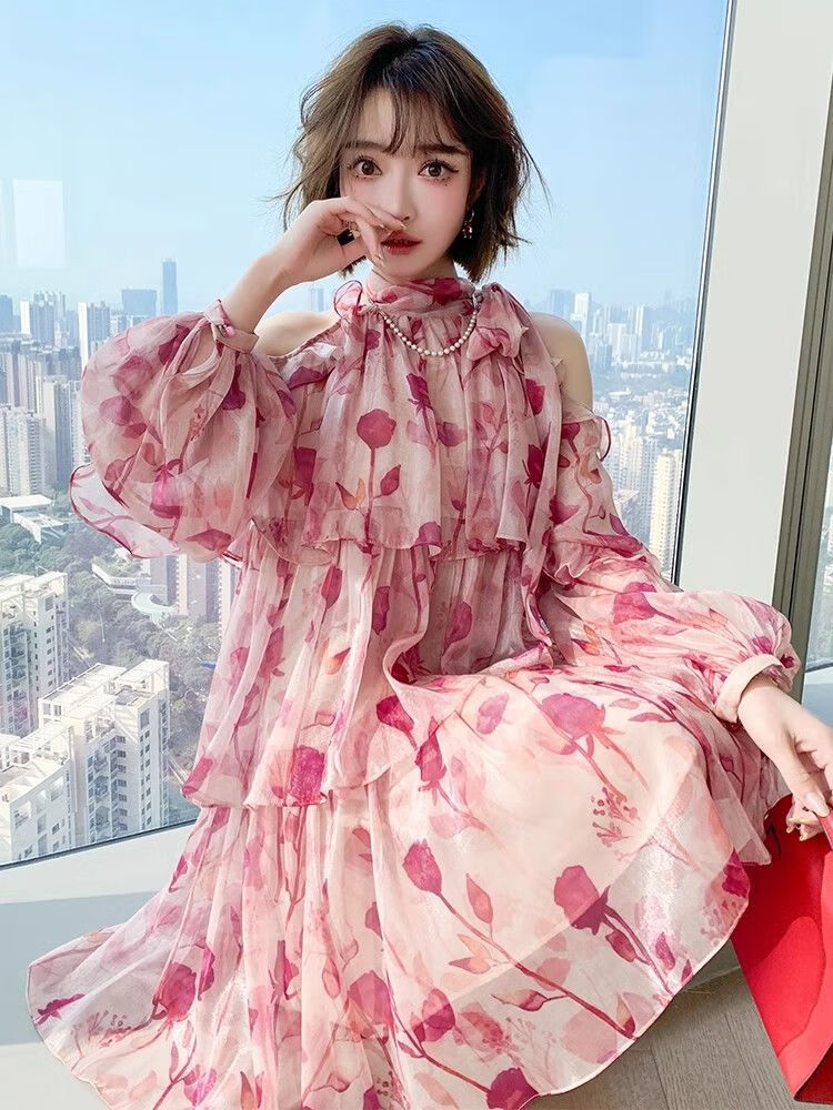 珂纷小个子露肩宽松高级感粉色碎花雪纺连衣裙仙女夏天海边度假蛋糕裙