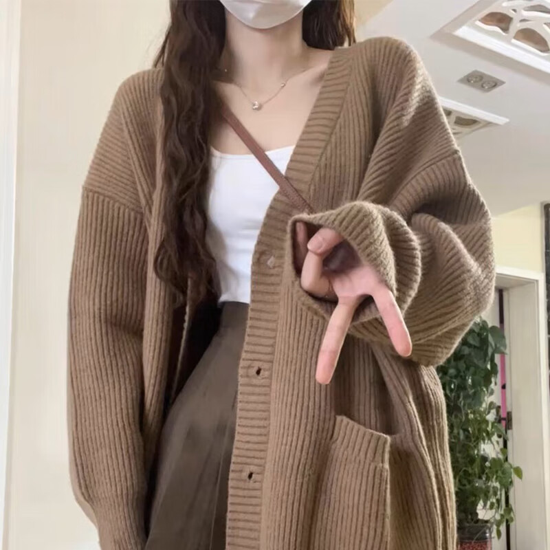 相伊恋人针织外套女25年春秋季新款外搭慵懒风毛衣中长款宽松开衫韩版上衣 浅灰色 均码 【建议80-140斤】