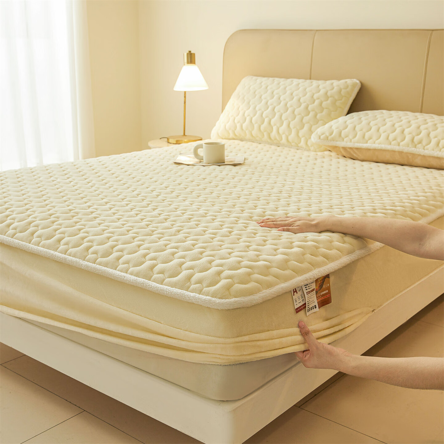 雅鹿牛奶绒夹棉床笠1.8米x2米床单床套罩床垫保护套加厚a类母婴三件套 牛奶绒夹棉床笠-点黄【A类加绒加厚】  180*200+30cm高度